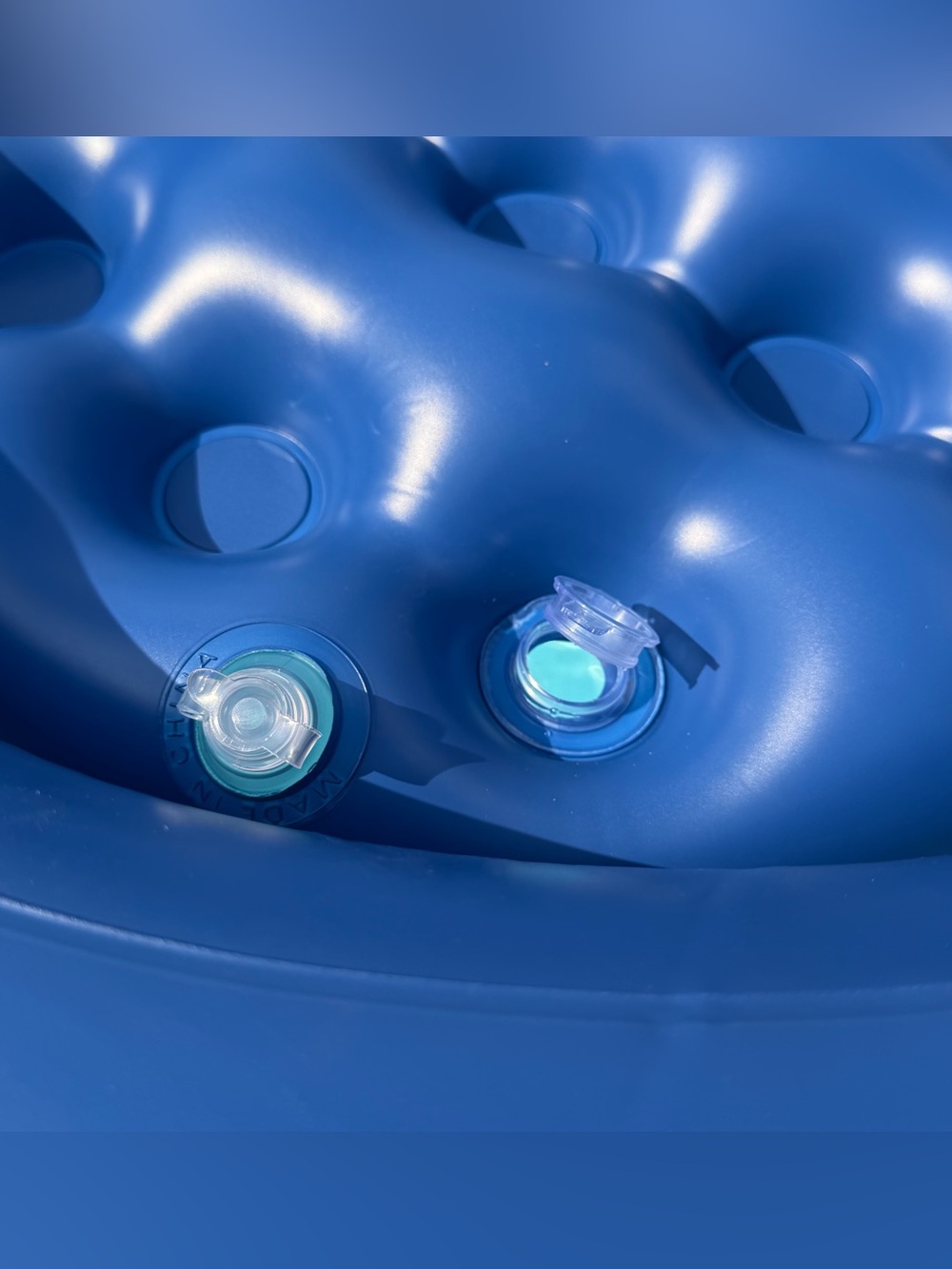 Inflatable Pet Float - Pool float for Dogs All Sizes - Picture 6 of 8